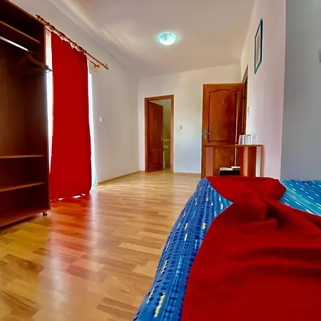 Iorga's House * Ефоріє-Норд